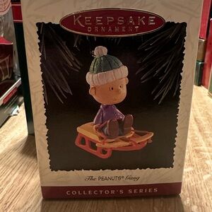 KEEPSAKE the Label Peanuts Gang Sledding Ornament